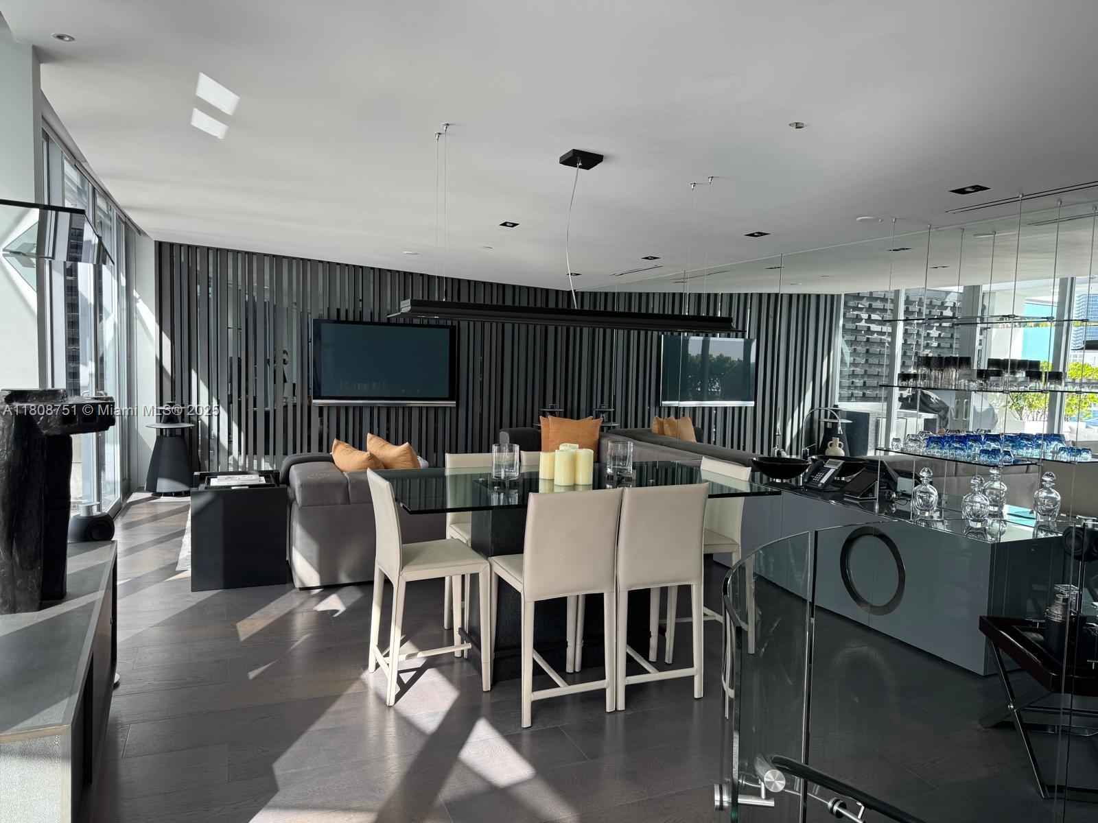 200 Biscayne Boulevard Way Ph-5404 Property Photo 13