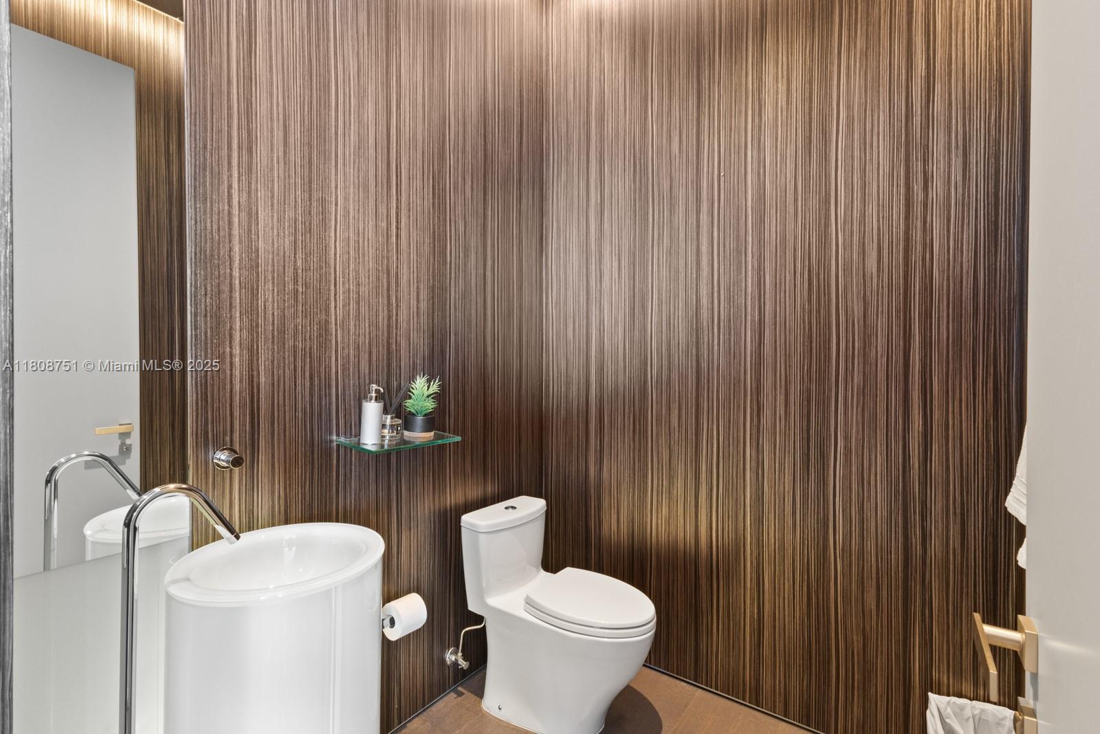 200 Biscayne Boulevard Way Ph-5404 Property Photo 45