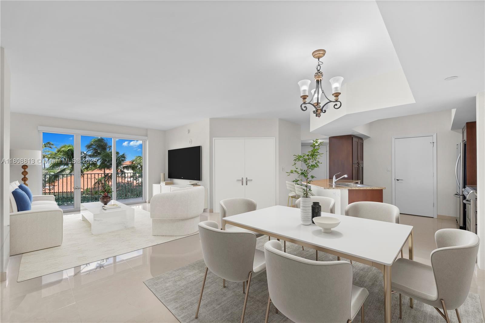 19900 E Country Club Dr 706 Property Photo 1