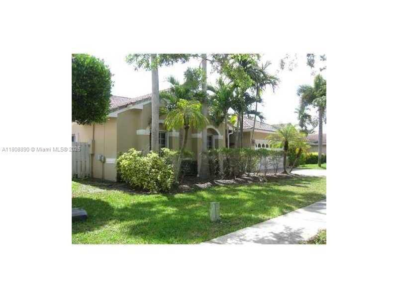 3985 Sw 152 Property Photo 2