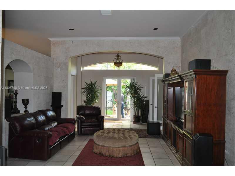 3985 Sw 152 Property Photo 4