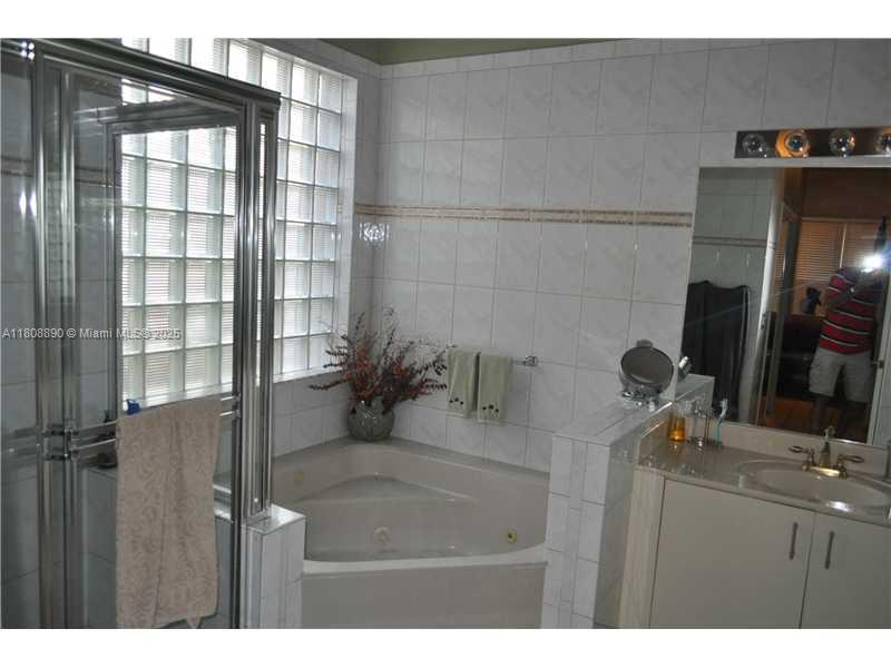 3985 Sw 152 Property Photo 22