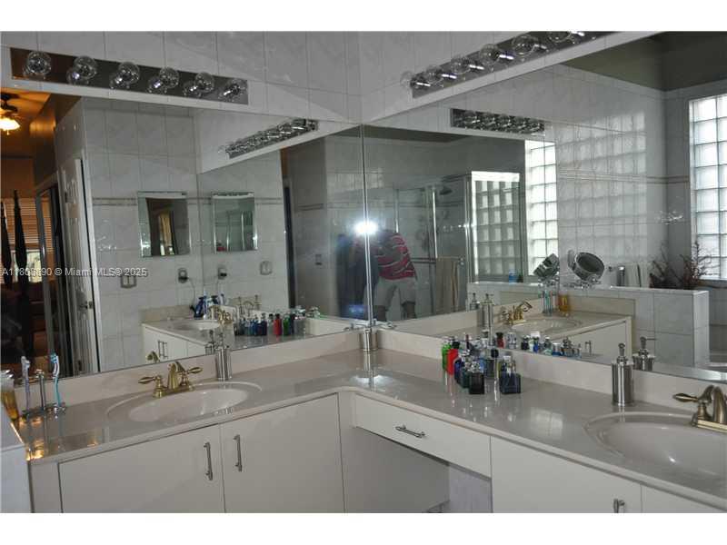 3985 Sw 152 Property Photo 23