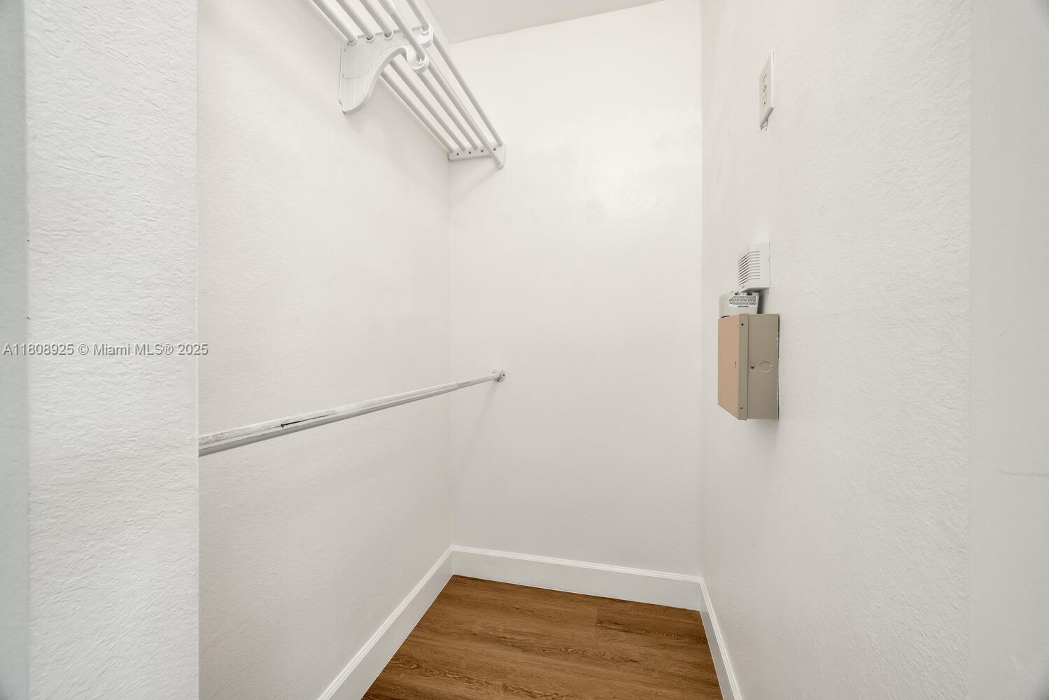 2928 Se 2nd St 5 Property Photo 30
