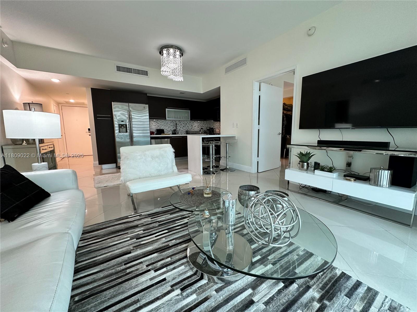 950 Brickell Bay Dr 2607 Property Photo 19