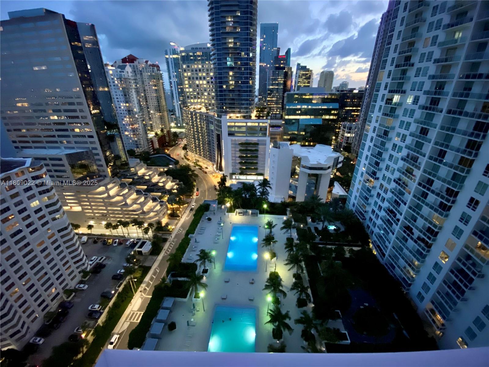 950 Brickell Bay Dr 2607 Property Photo 43