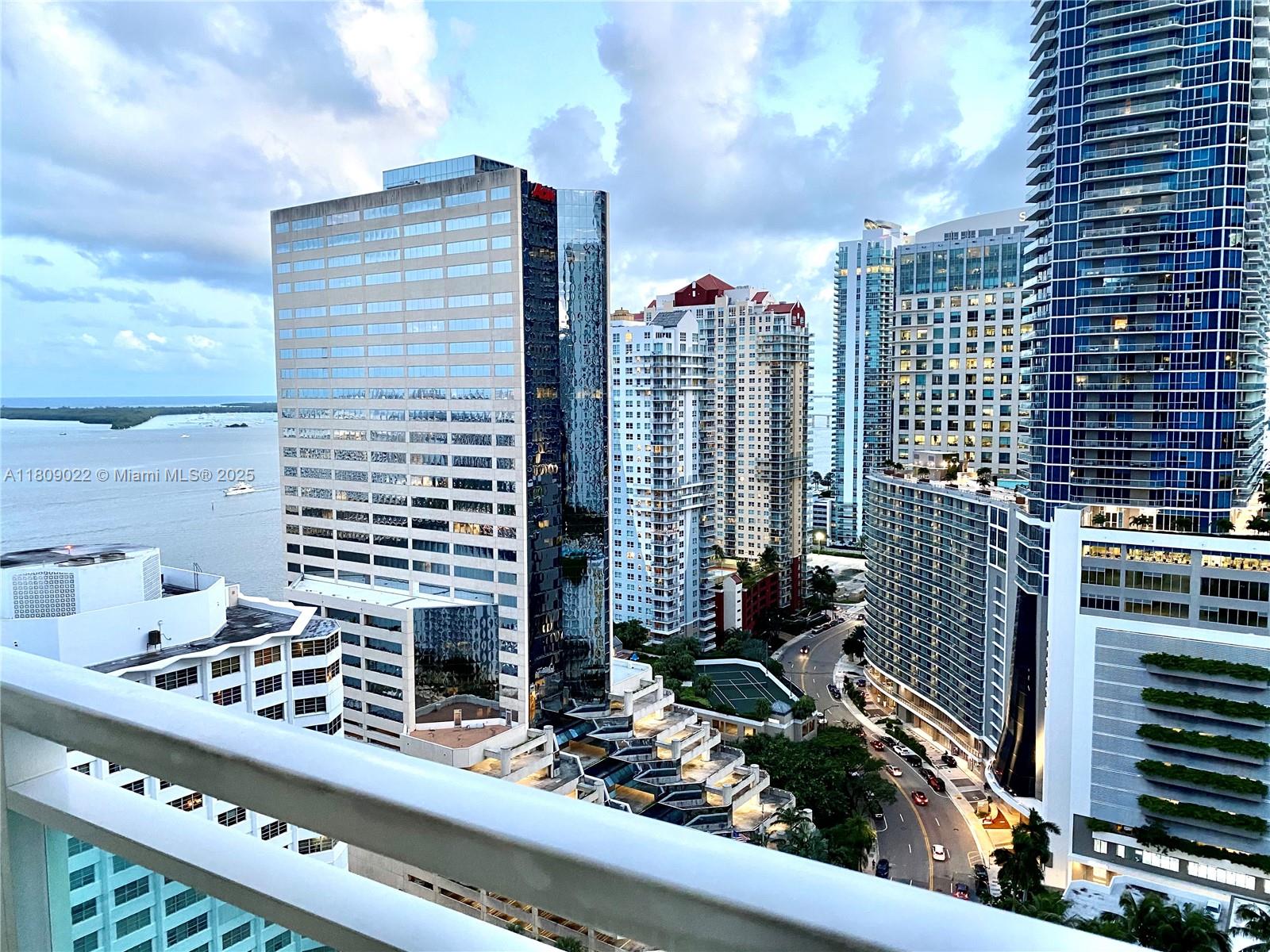 950 Brickell Bay Dr 2607 Property Photo 48