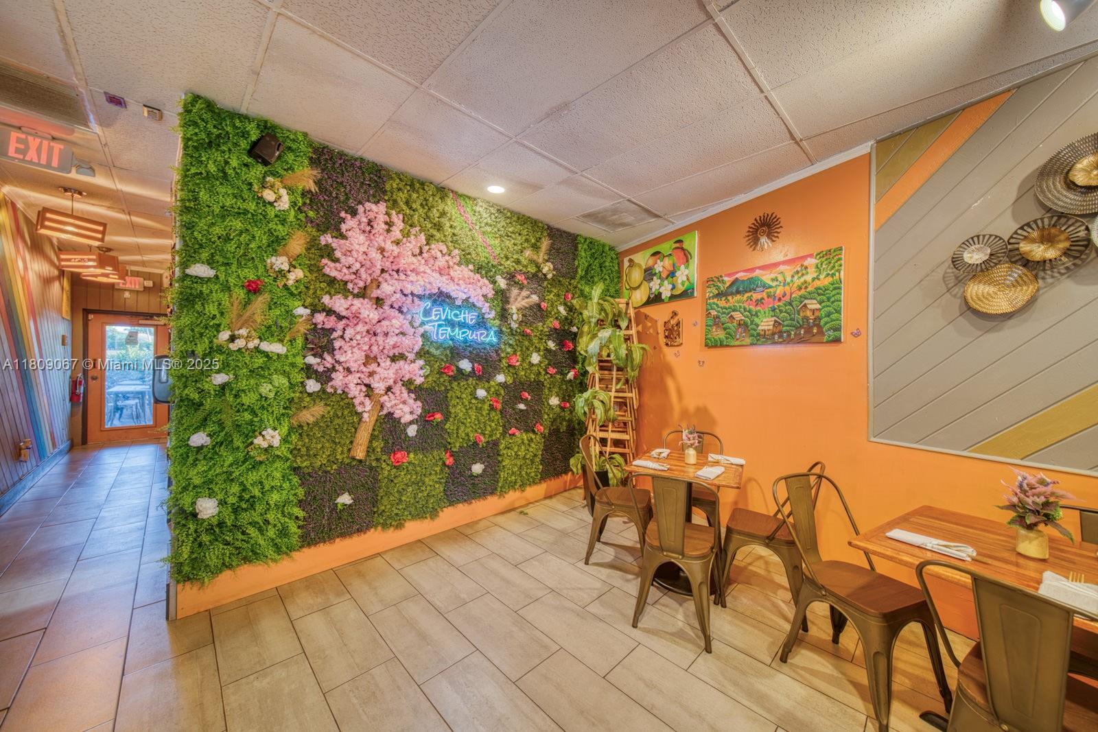 Full Service Restaurant For Sale In The Crossings With Outdoor T Property Photo 8