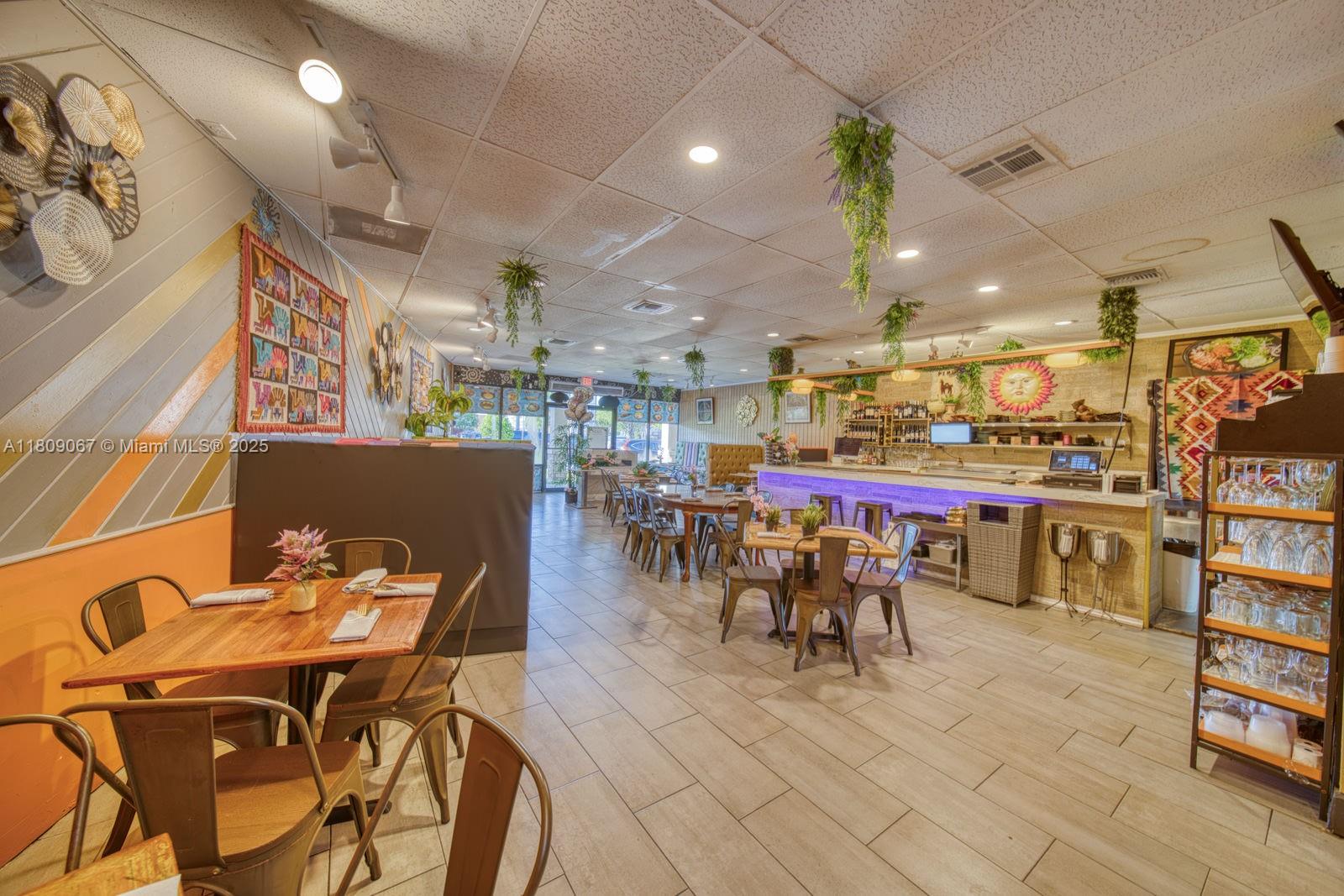 Full Service Restaurant For Sale In The Crossings With Outdoor T Property Photo 9