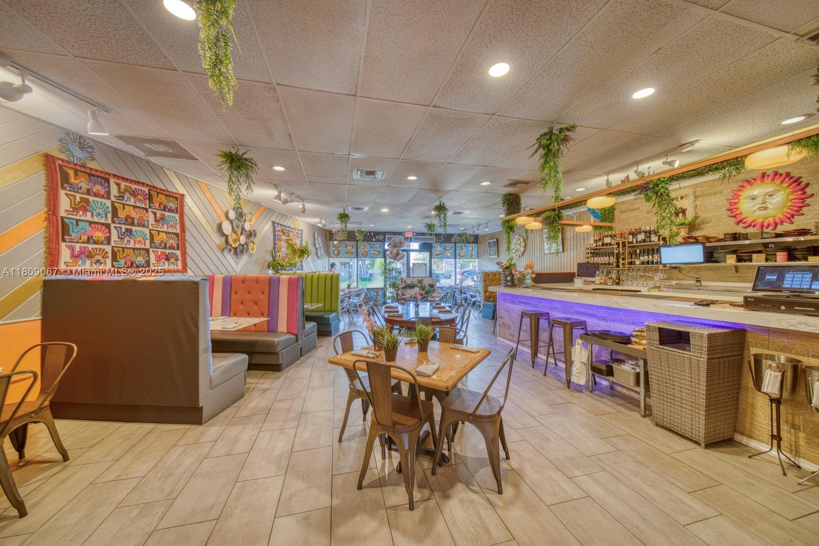 Full Service Restaurant For Sale In The Crossings With Outdoor T Property Photo 11