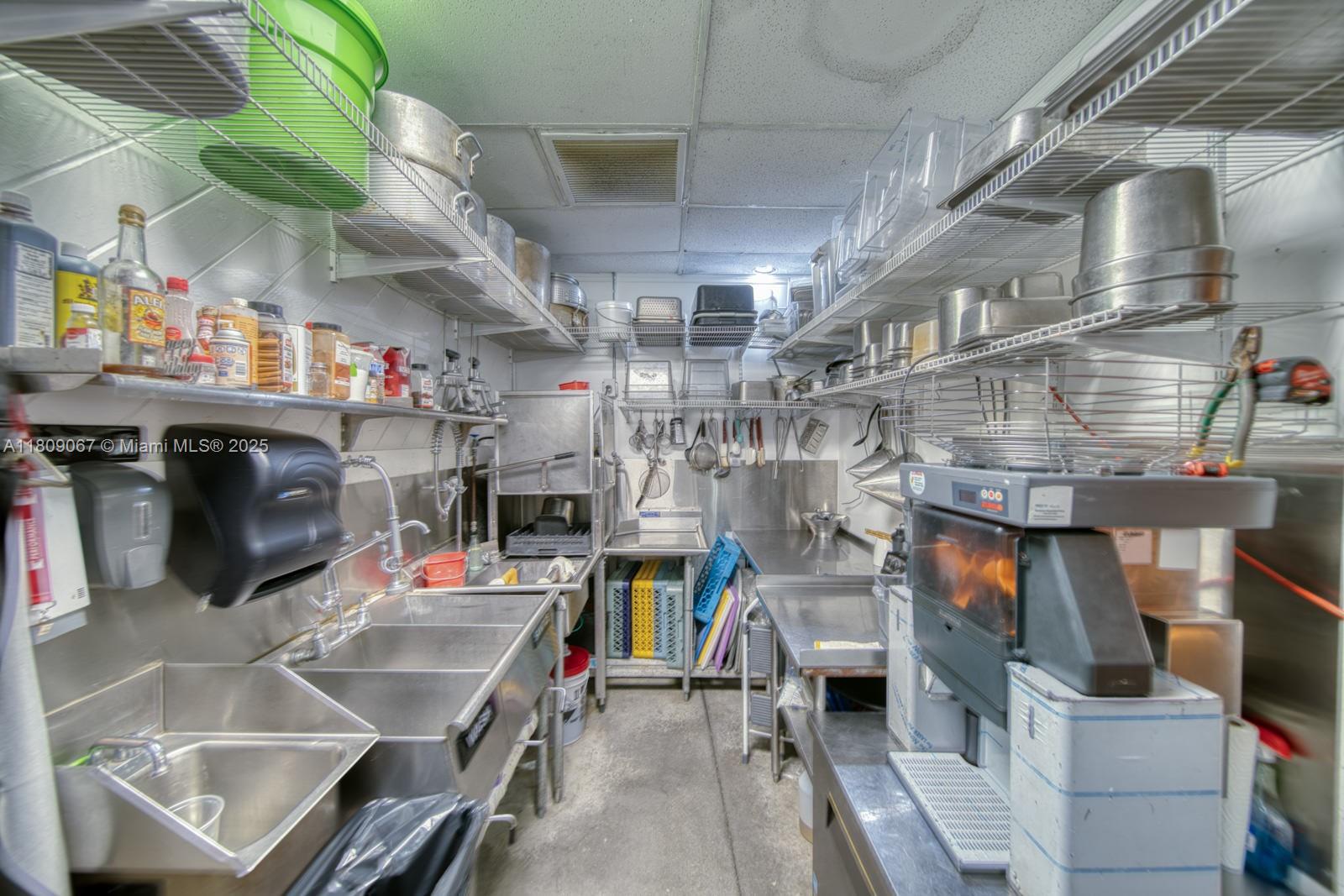 Full Service Restaurant For Sale In The Crossings With Outdoor T Property Photo 17