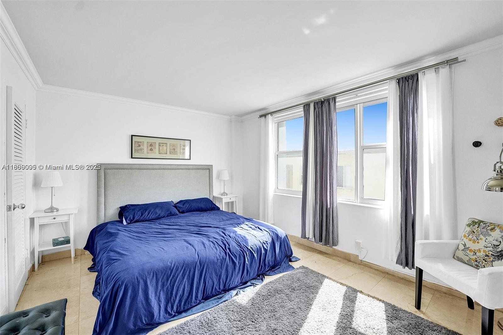 9195 Collins Ave 304 Property Photo 14