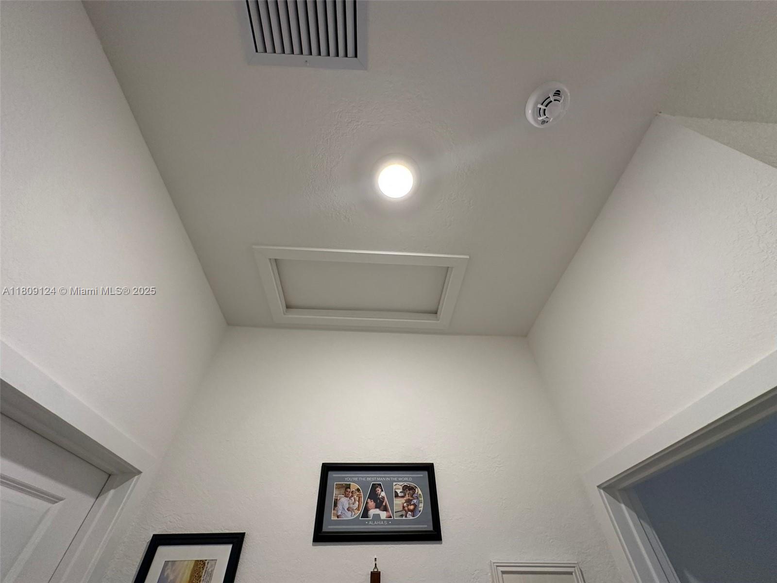 444 Ne 5th Ln Property Photo 36