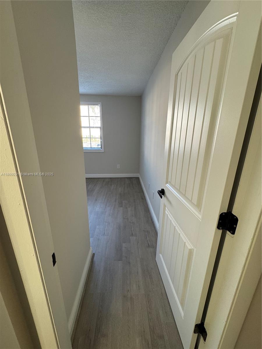 1201 N Liberty Ave 1201f Property Photo 13