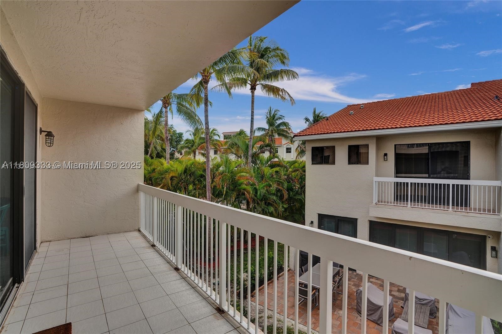 21388 Marina Cove Cir 13-g Property Photo 6