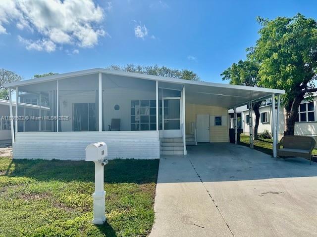 810 S Jade Dr 810 Property Photo 1