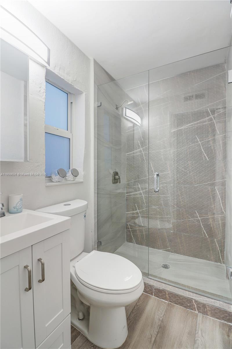 6039 Sw 38th St Property Photo 11