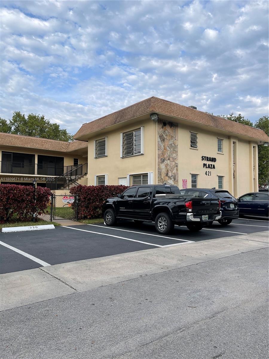 421 Ne 1st St 119 Property Photo 1