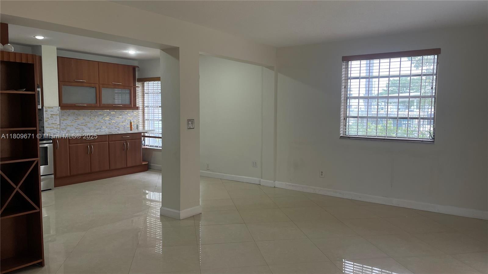 421 Ne 1st St 119 Property Photo 4