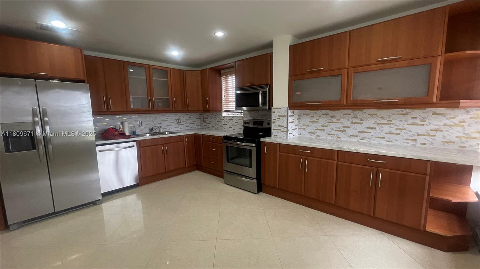 421 Ne 1st St 119 Property Photo 5