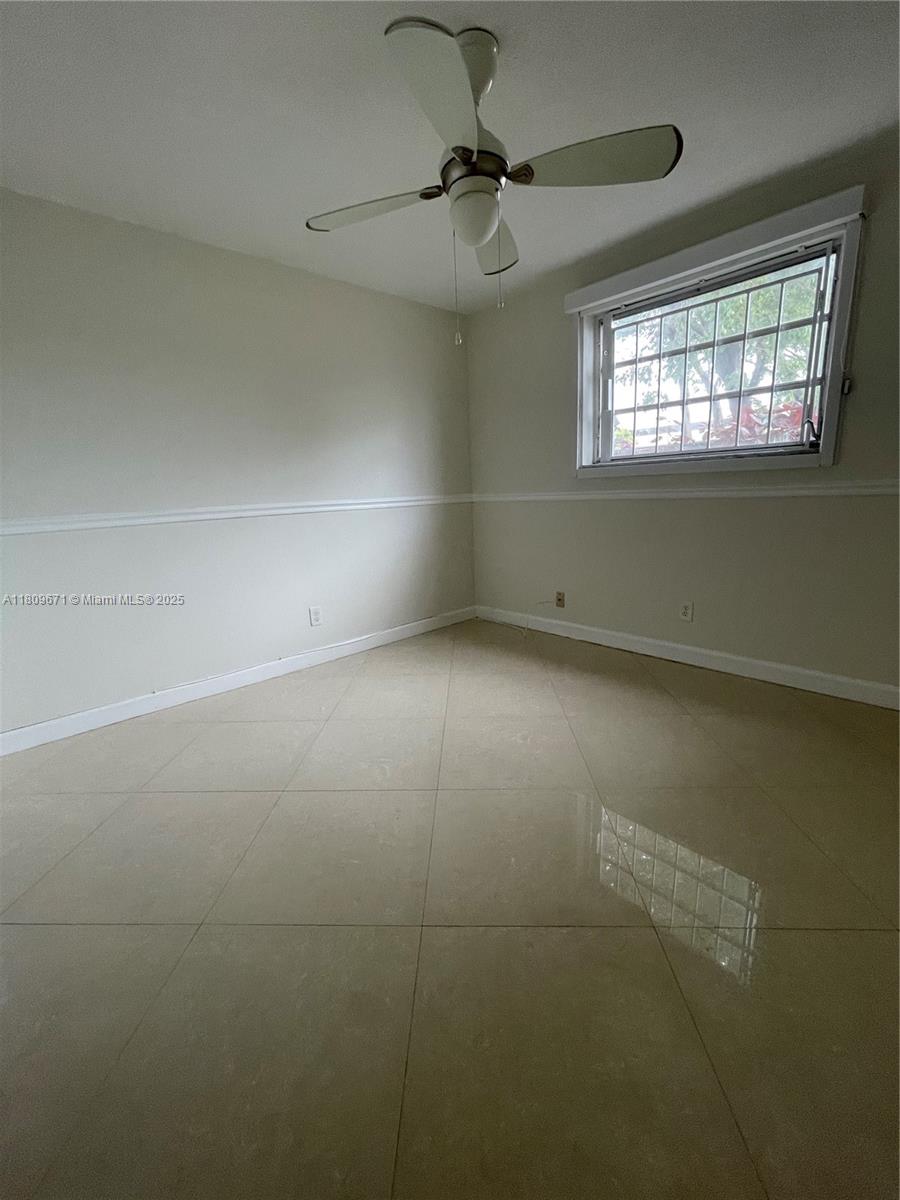 421 Ne 1st St 119 Property Photo 17