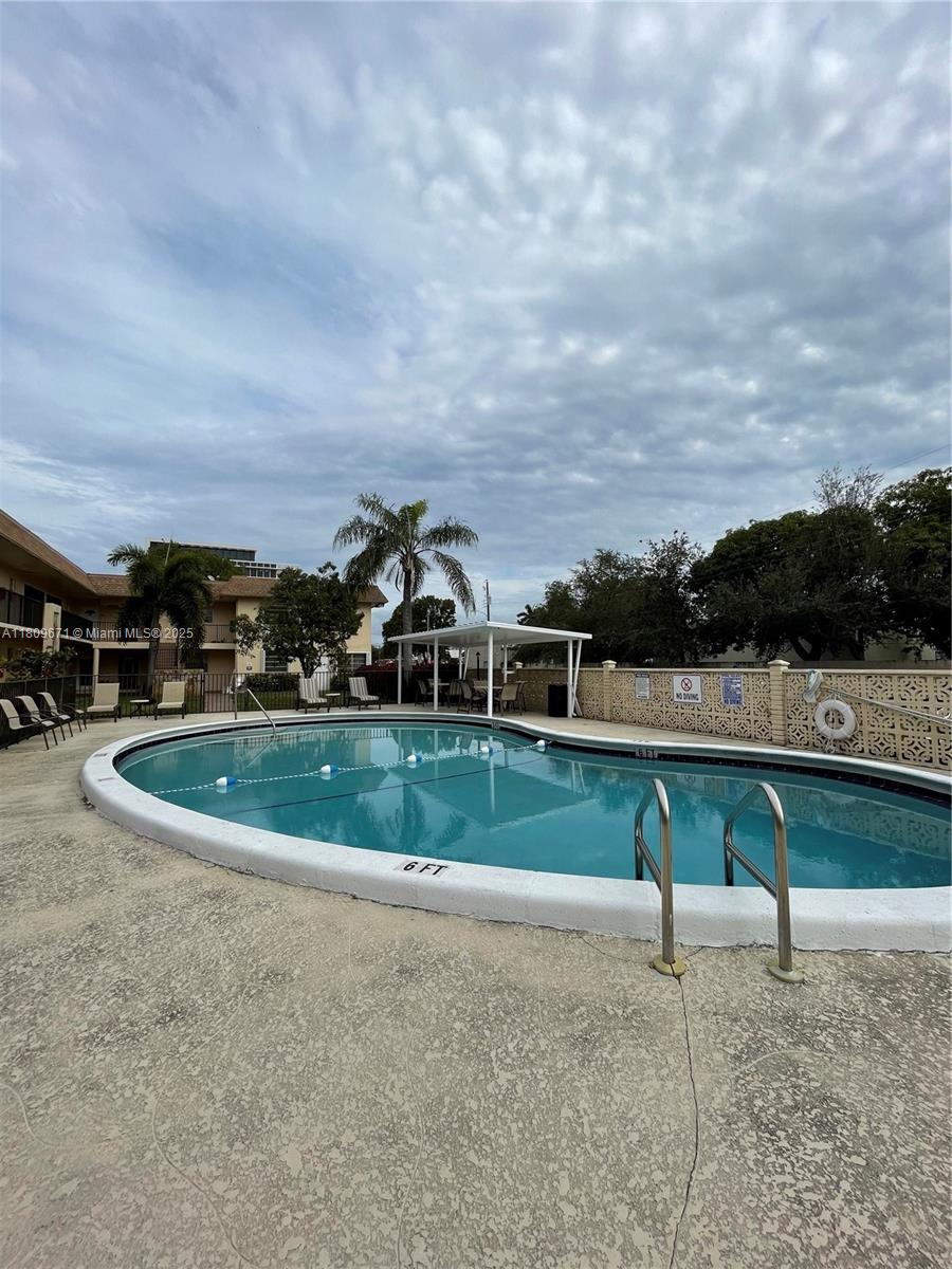 421 Ne 1st St 119 Property Photo 23