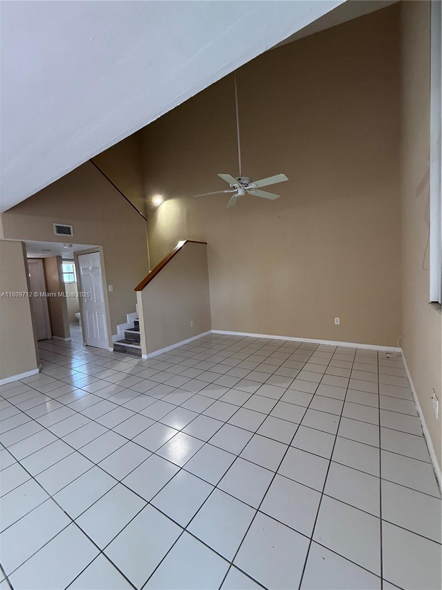 3208 San Remo Cir 3208 Property Photo 13