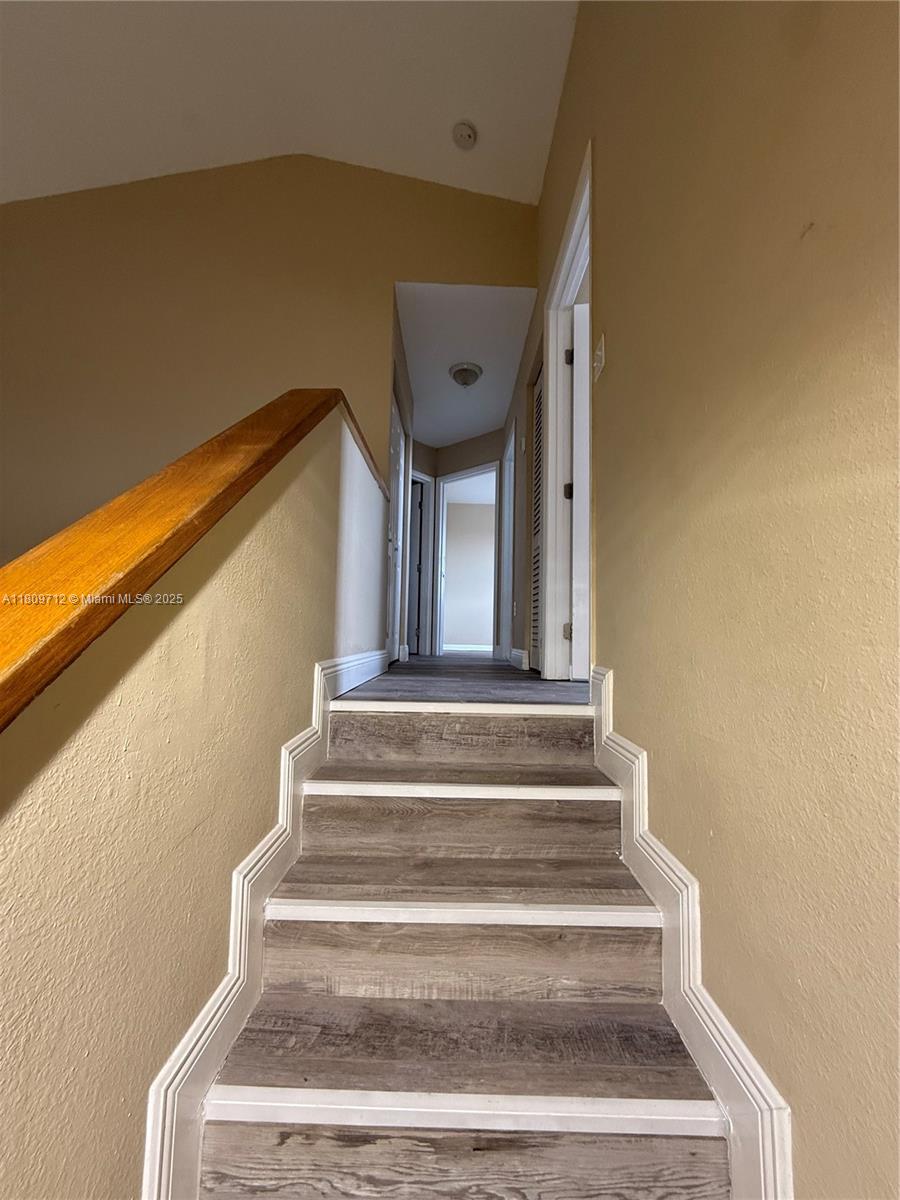 3208 San Remo Cir 3208 Property Photo 30
