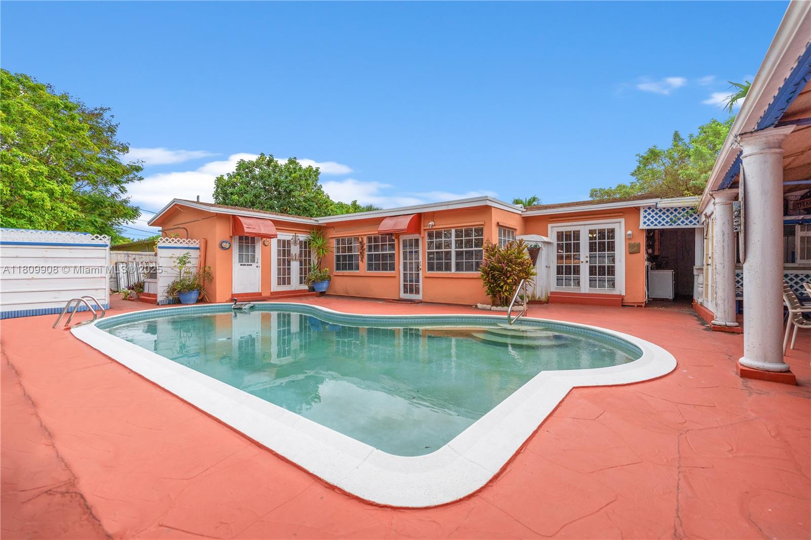 7051 Sw 2nd Ct Property Photo 15