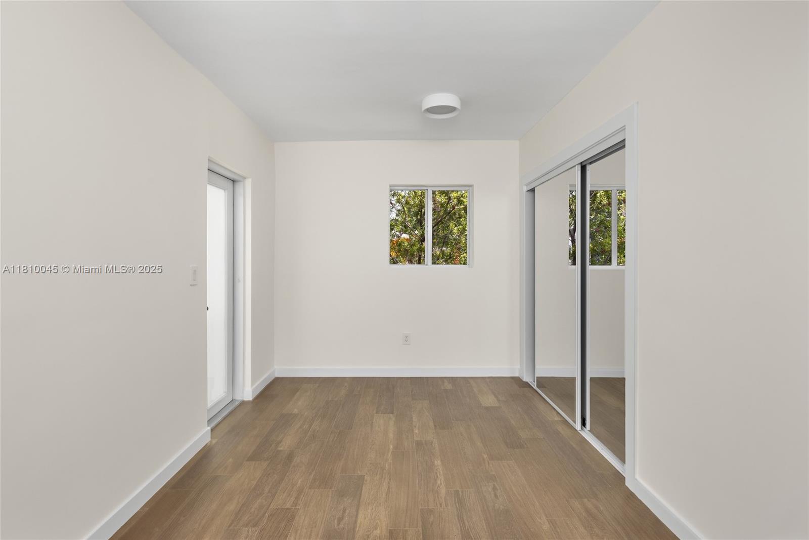 266 Nw 42nd St Property Photo 19