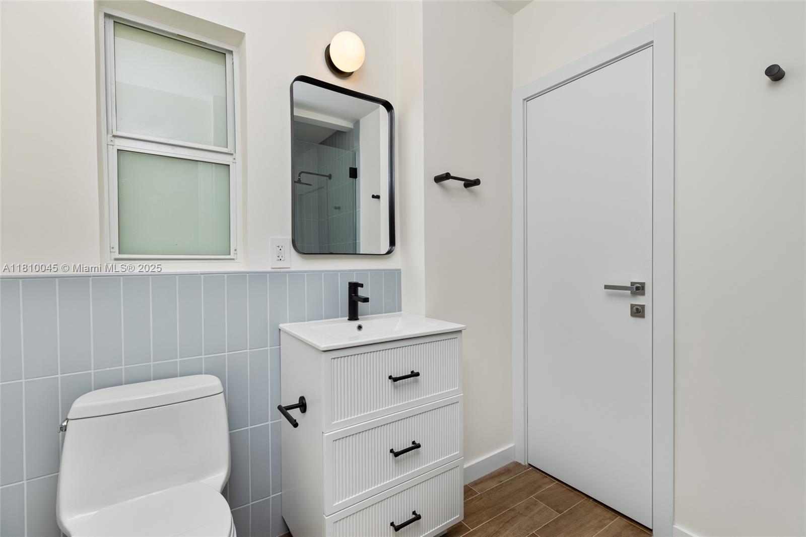 266 Nw 42nd St Property Photo 25