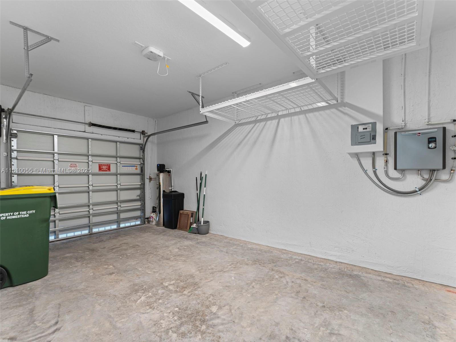 1421 Se 7th Ter Property Photo 18