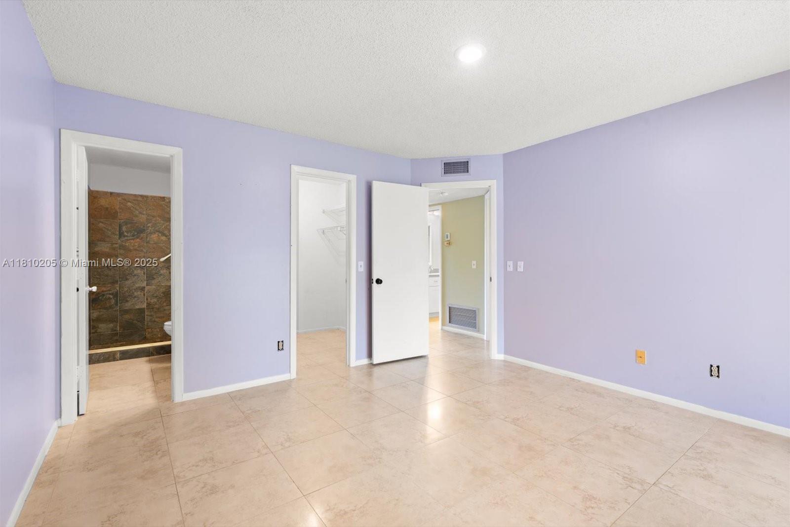 20 Lake Vista Trl 107 Property Photo 11