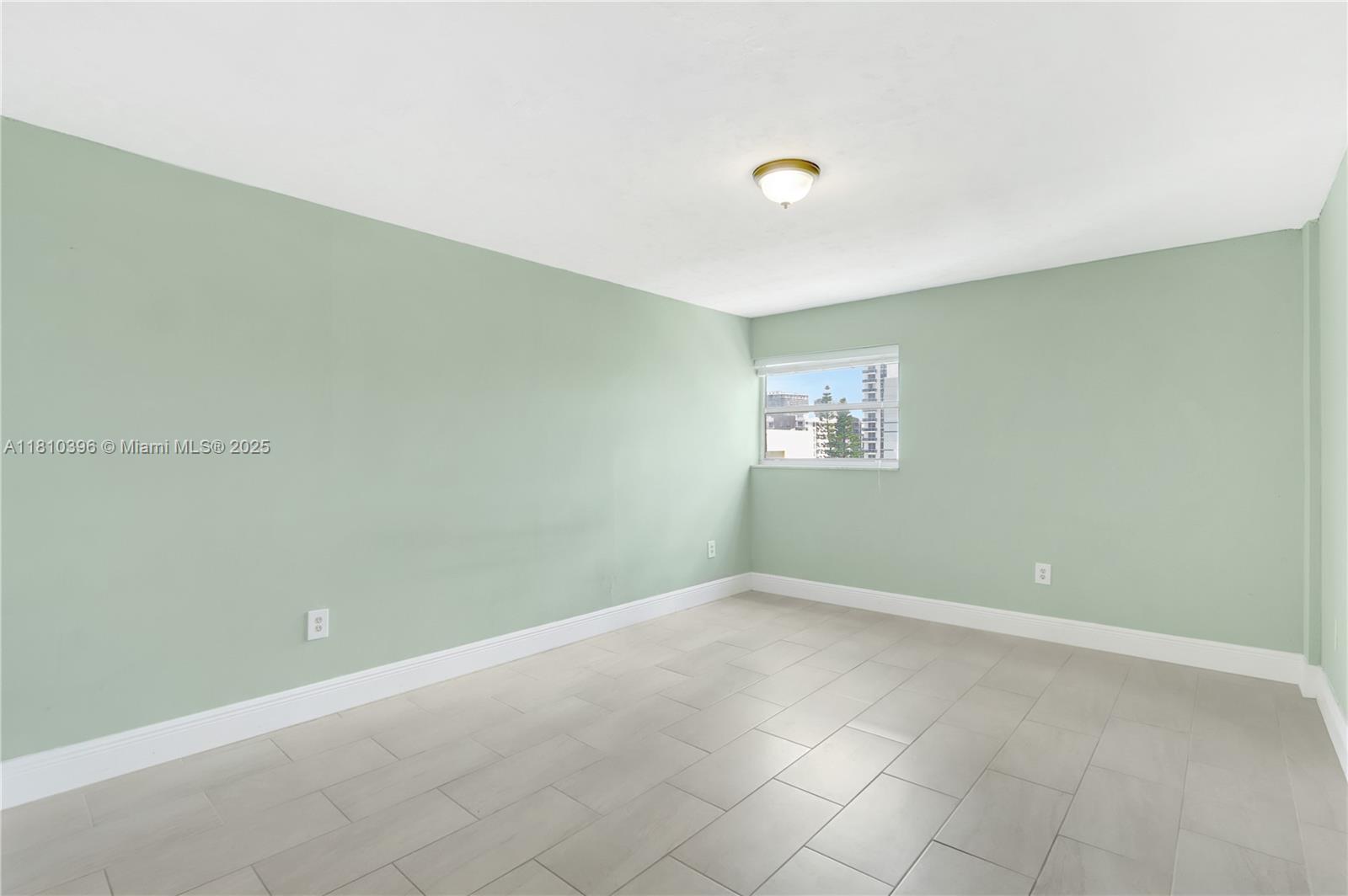 600 Ne 25th St Phd Property Photo 11