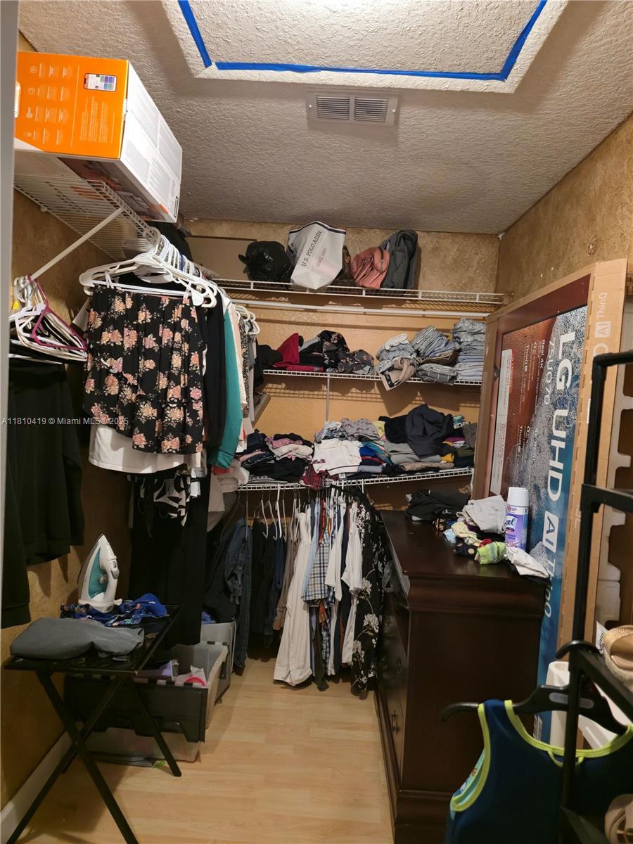 22374 Sw 57th Cir Property Photo 13