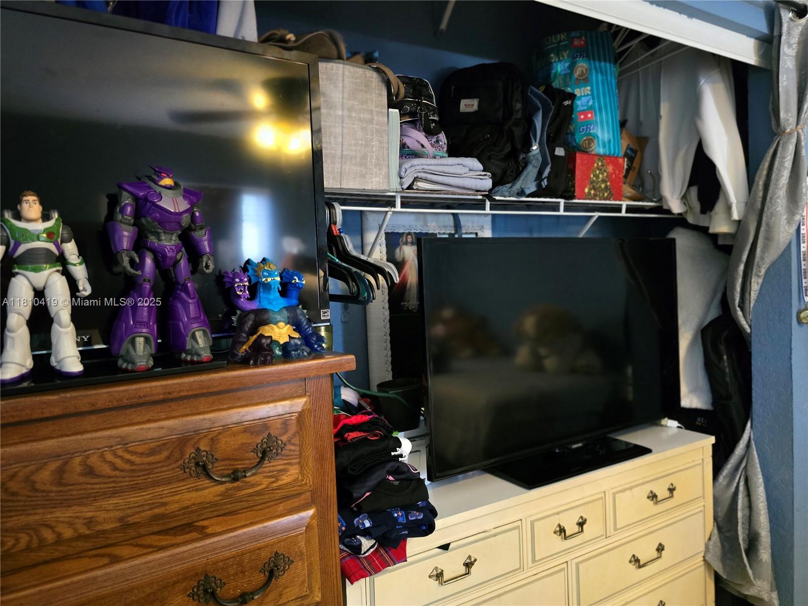 22374 Sw 57th Cir Property Photo 17