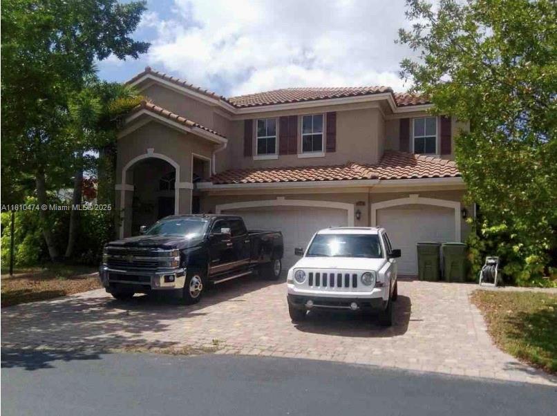 A11810474 Property Photo 1