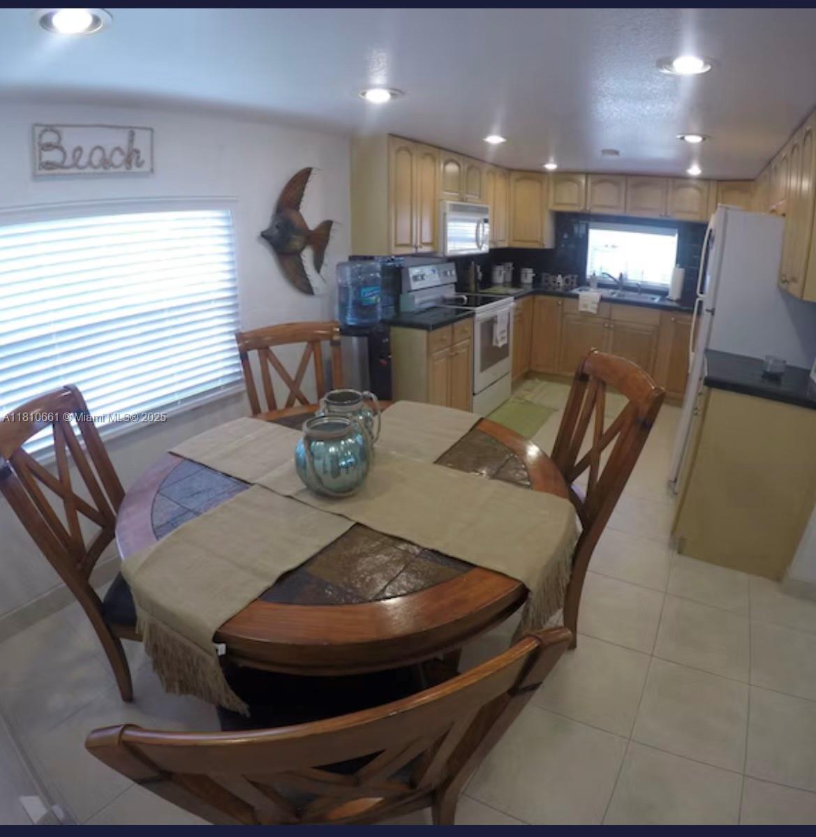 202 Buttonwood Ave Property Photo 12
