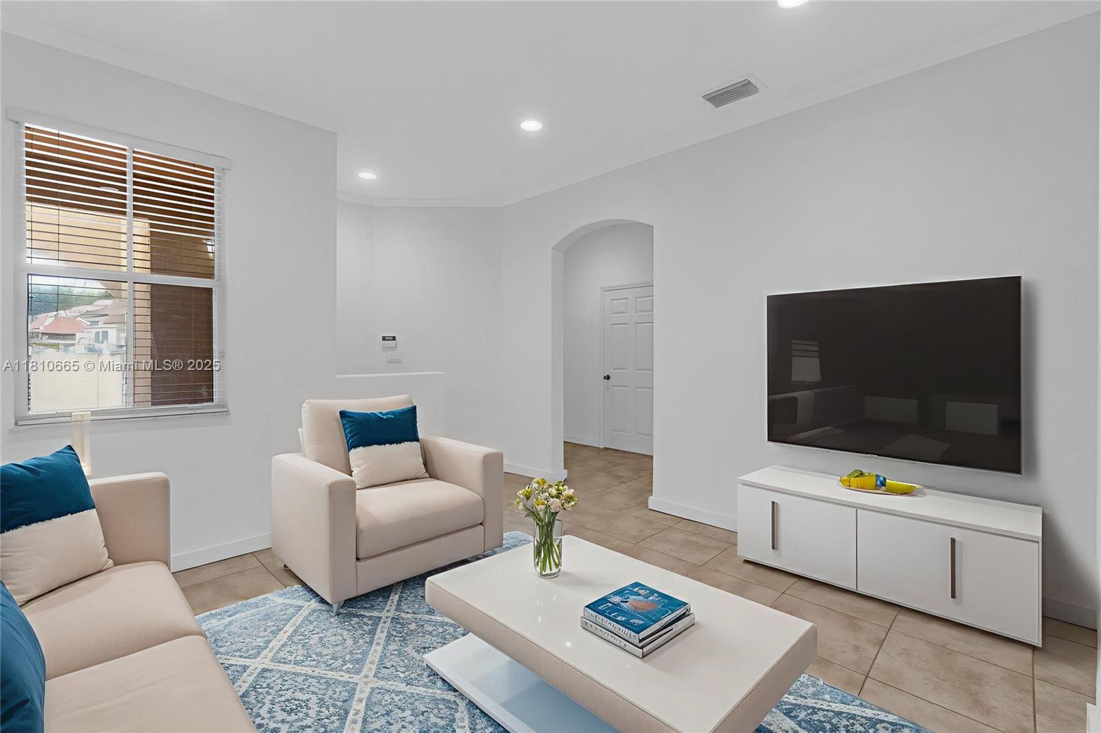 11014 Sw 237th Ln Property Photo 1