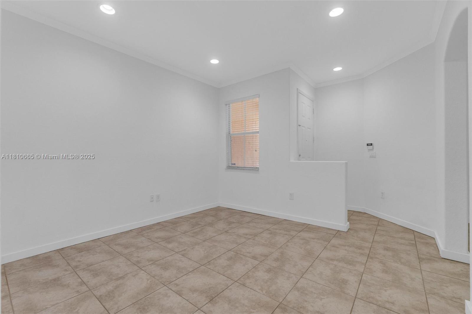 11014 Sw 237th Ln Property Photo 10