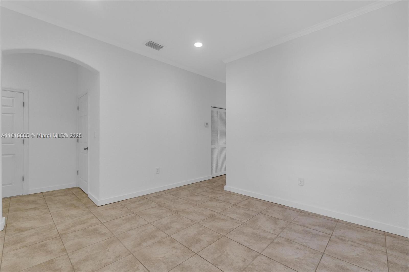11014 Sw 237th Ln Property Photo 11