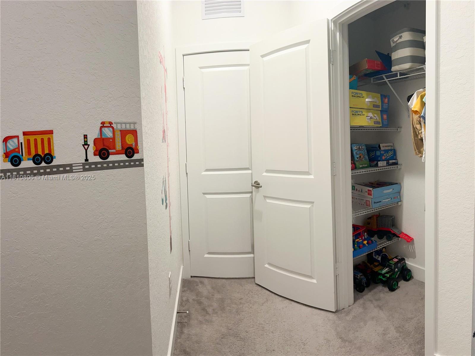 10933 Sw 235th Ln 10933 Property Photo 19