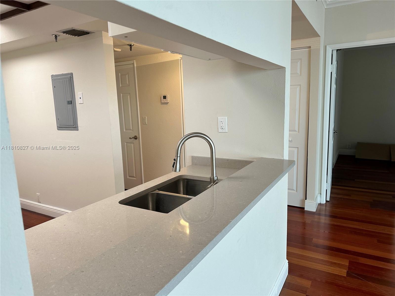 520 Brickell Key Dr A811 Property Photo 11