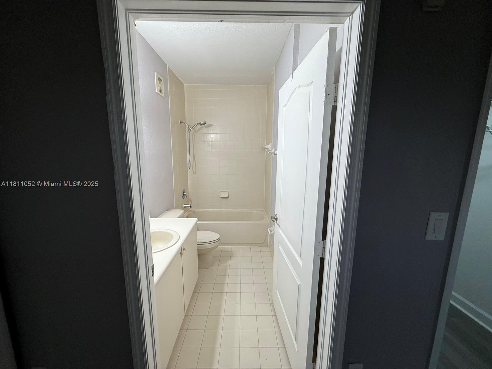 1677 Se Ct-27 Property Photo 15