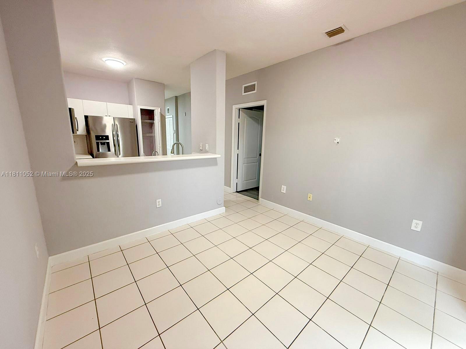 1677 Se Ct-27 Property Photo 25