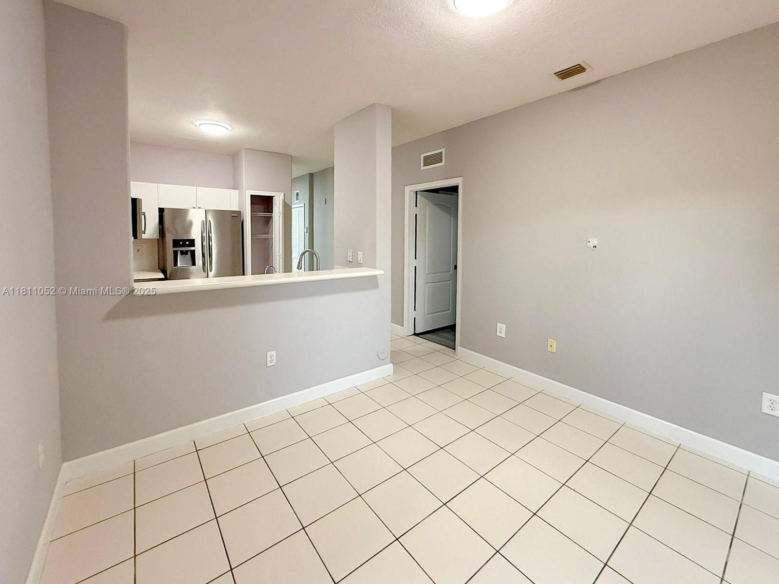 1677 Se Ct-27 Property Photo 28