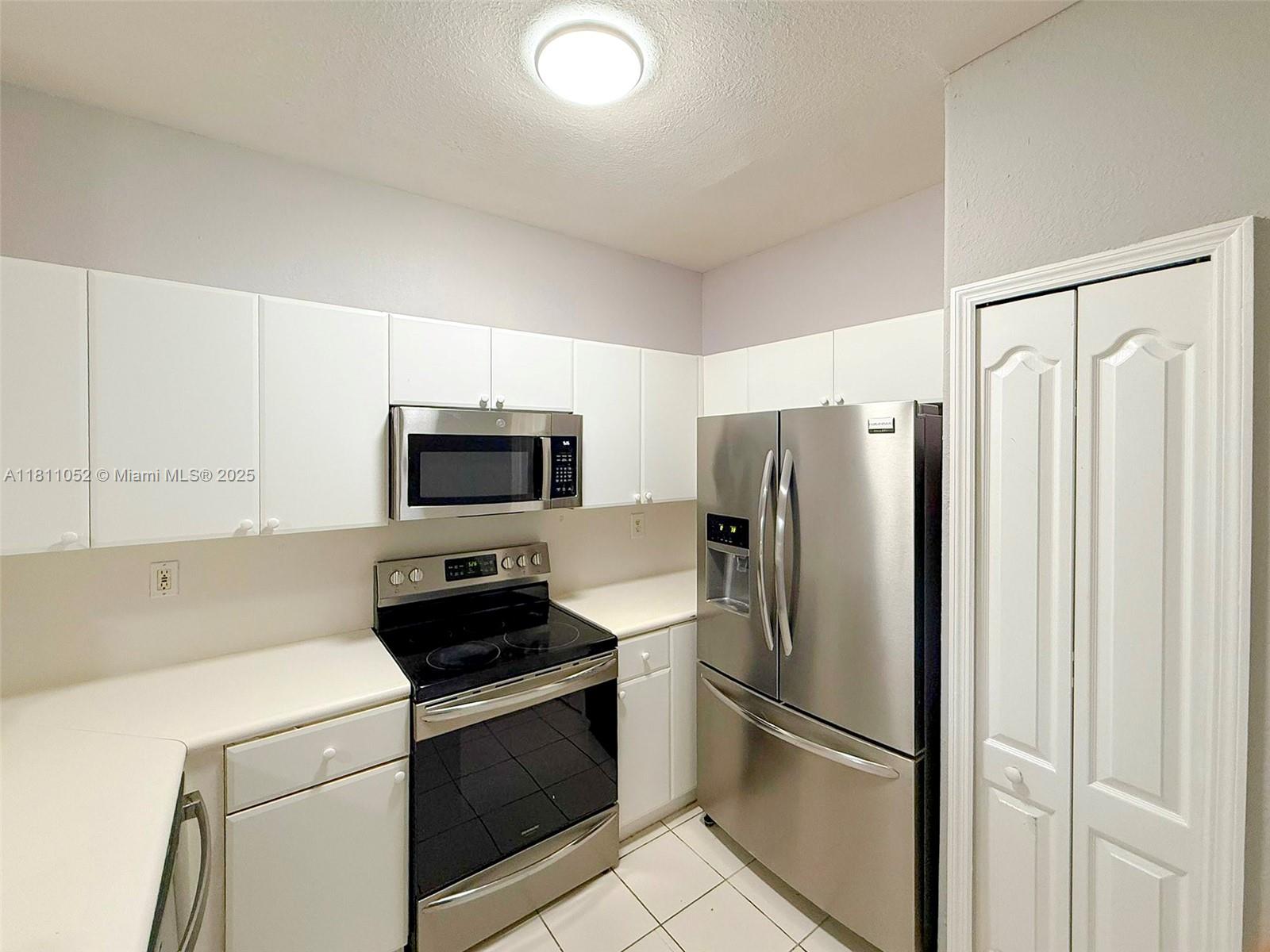 1677 Se Ct-27 Property Photo 34
