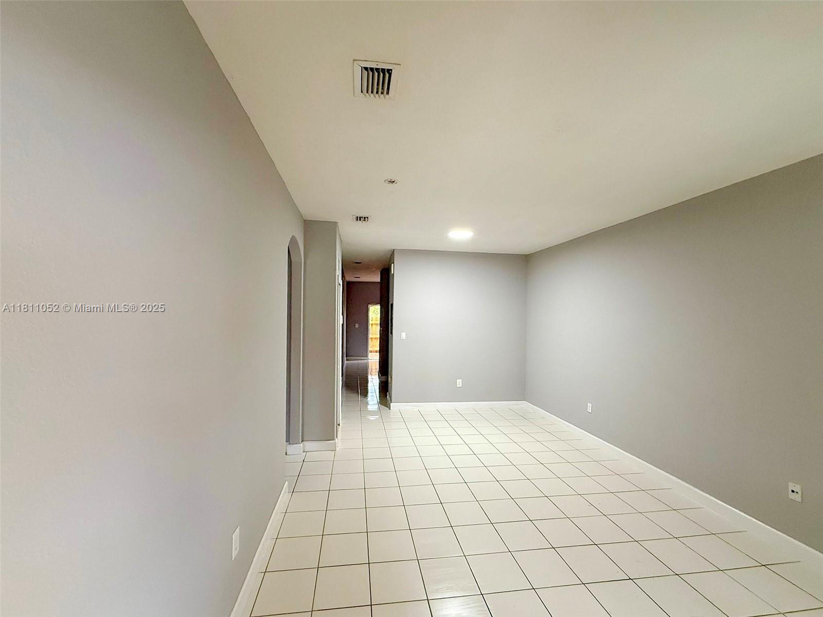 1677 Se Ct-27 Property Photo 46