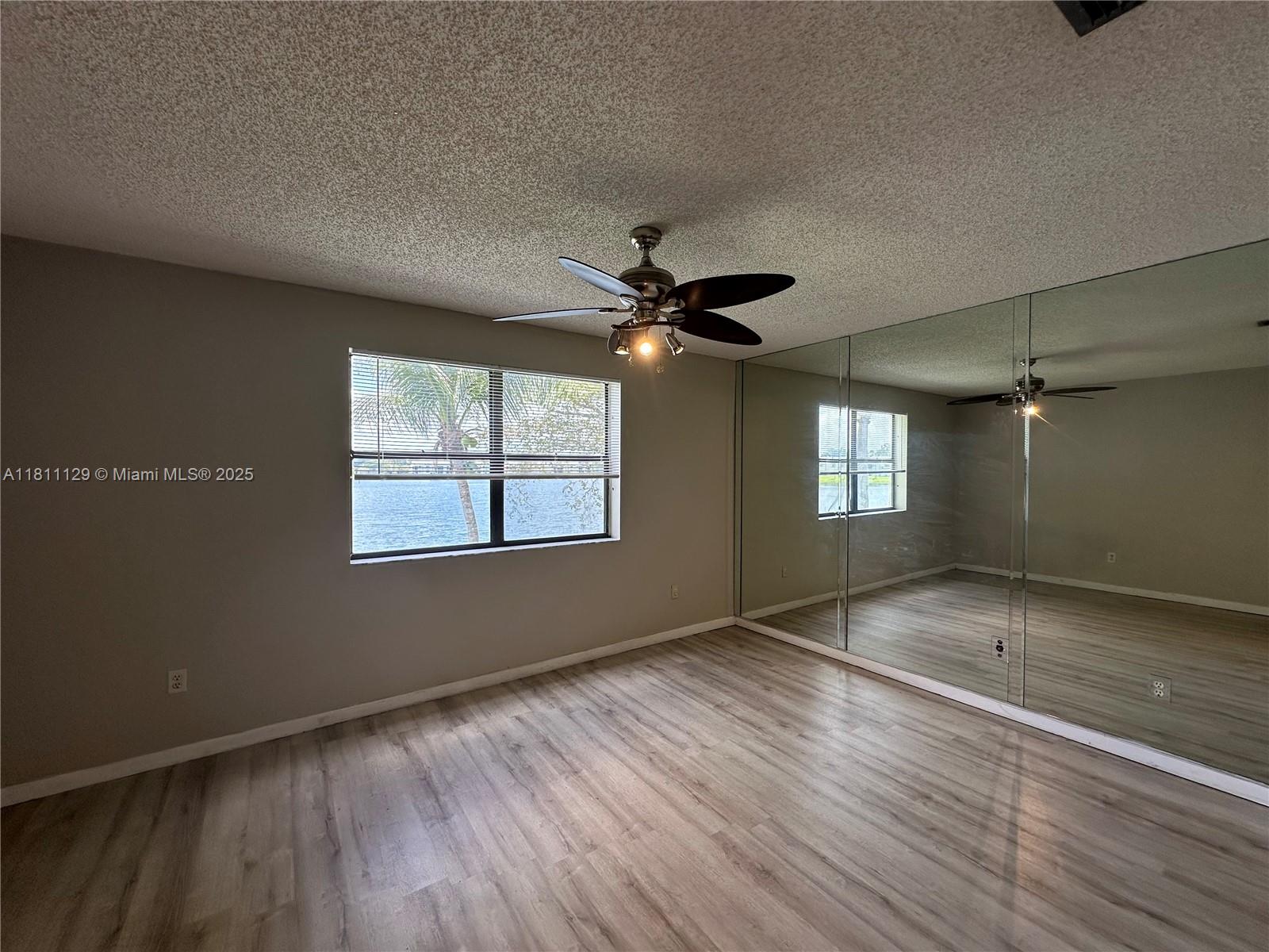 1024 S Independence Dr 1024a Property Photo 9