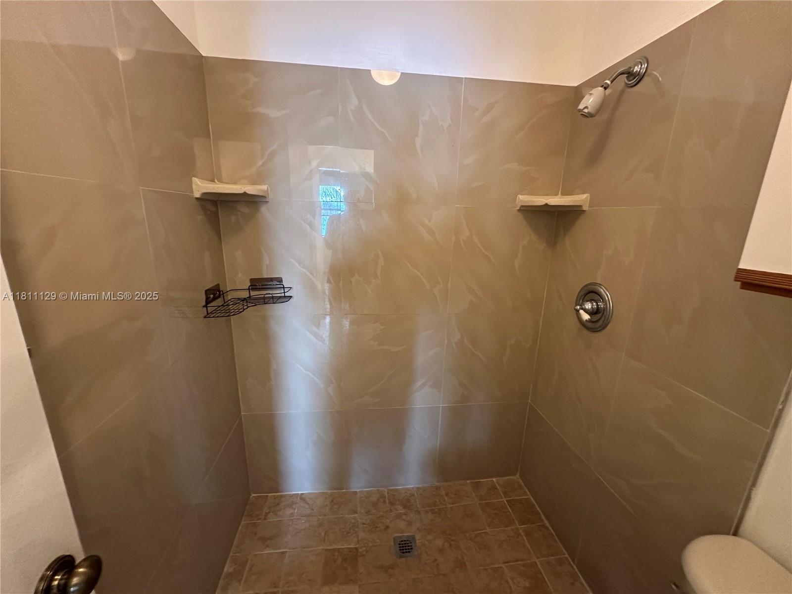 1024 S Independence Dr 1024a Property Photo 14